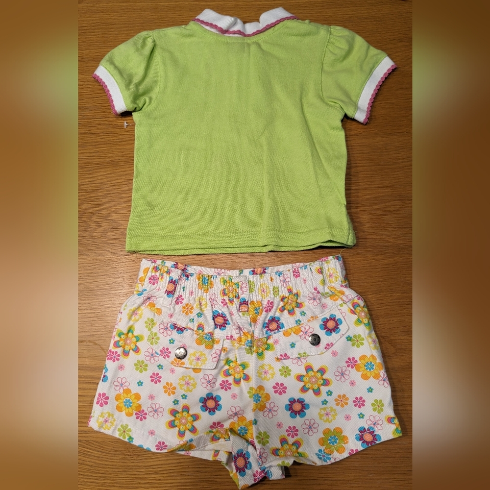 Disney Minnie Mouse 2 Piece Set Floral Shorts Green Top NWoT 18 Months - Picture 4 of 4